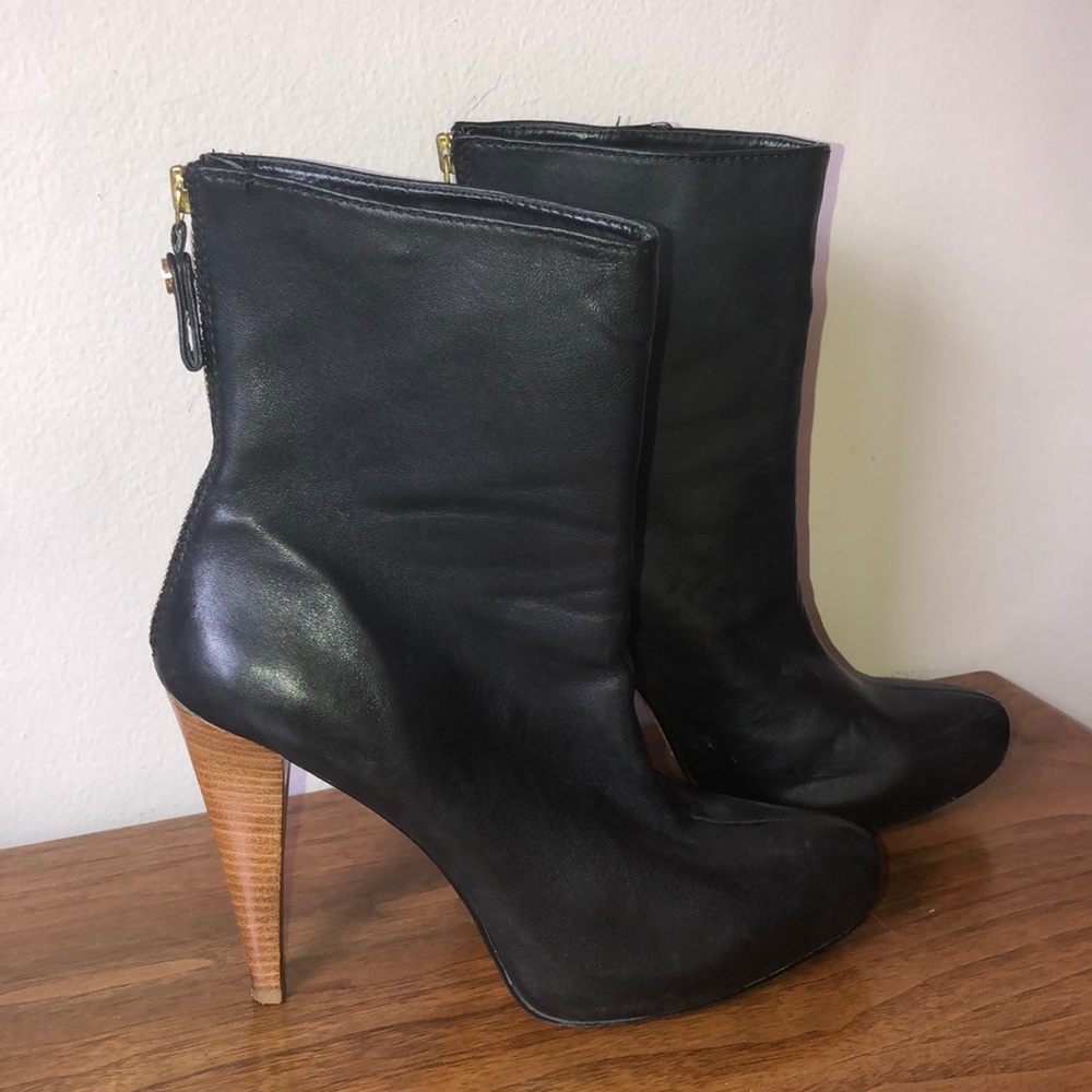 Calvin Klein Jennie Boots